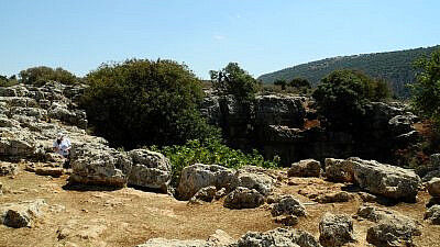 Alma Cave